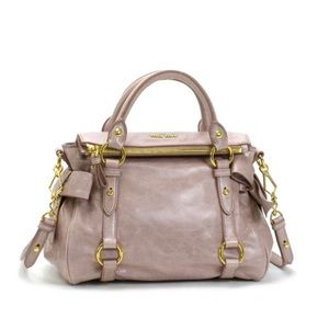 ✨MIU MIU Vitello Lux Mini Bow Bag✨